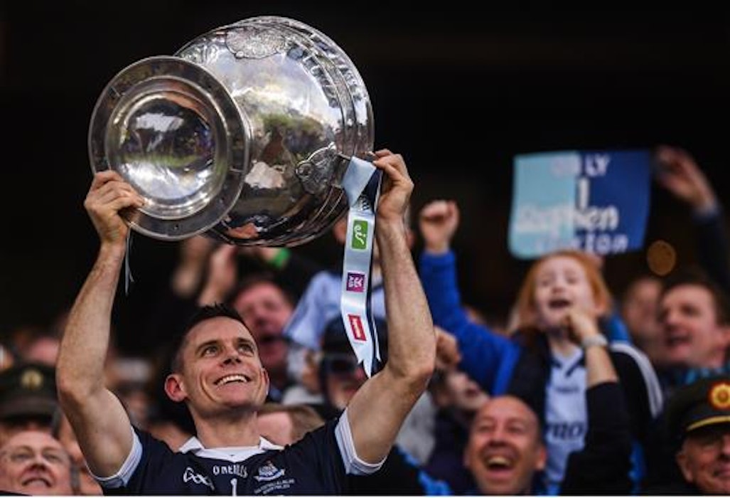 Dubs show class of champions to retain Sam