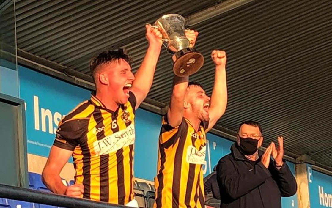 Mearnóg crowned IHC champions
